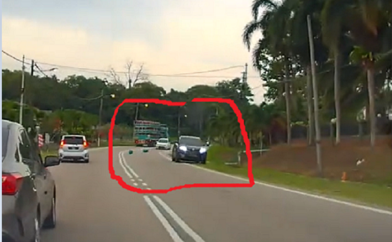‘Too close for comfort’ – Two gas cylinders fall off lorry heading to Melaka