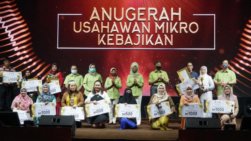 More than 600 removed from poverty list