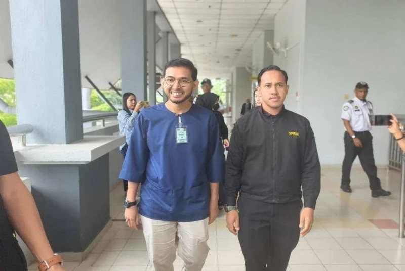 Influencer denies 51 charges over alleged RM15m NGO fund misuse, money laundering