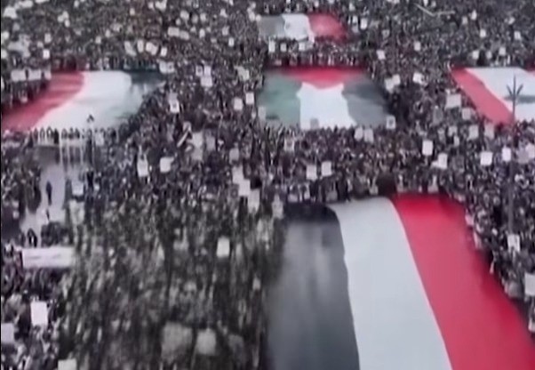 Yemen fighting escalates as Saudi alerts and maritime security concerns rise
