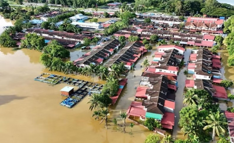 Flood crisis deepens in Tanjung Malim as nearly 400 evacuated