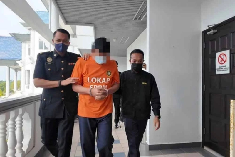 Ex-Melaka finance director remanded over RM50 million abuse of power allegation