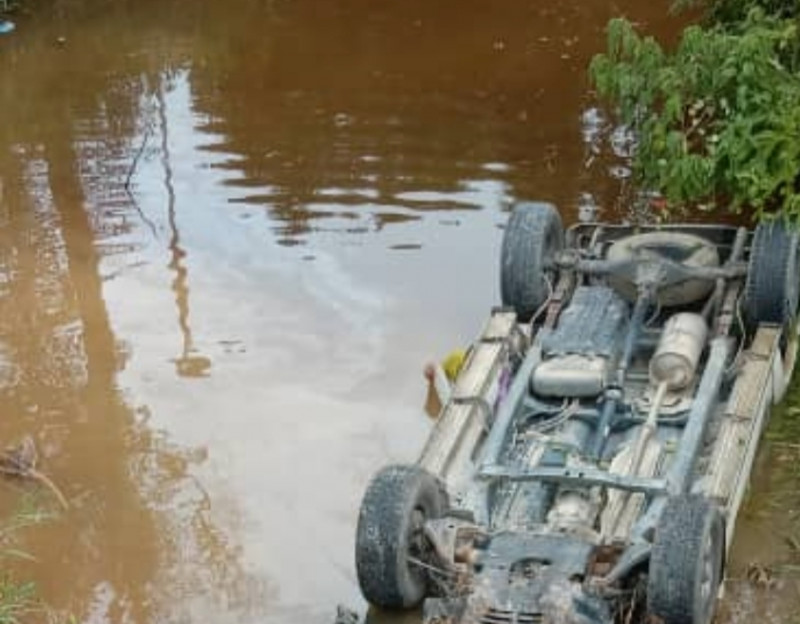 Two dead, two rescued after four-wheeler plunges into Sarawak river