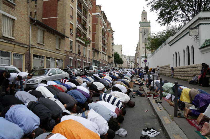France debates bill against Islamist extremism ‘disease’