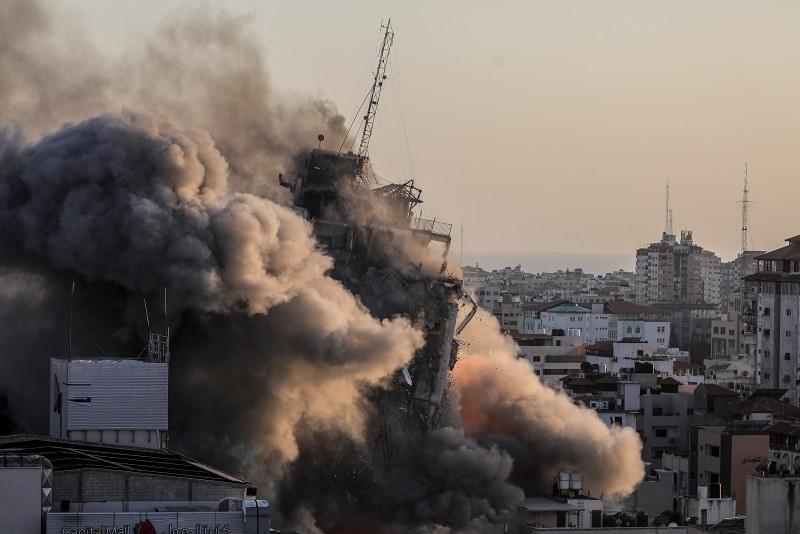 At least 94 per cent of Gaza hospitals damaged or destroyed - WHO