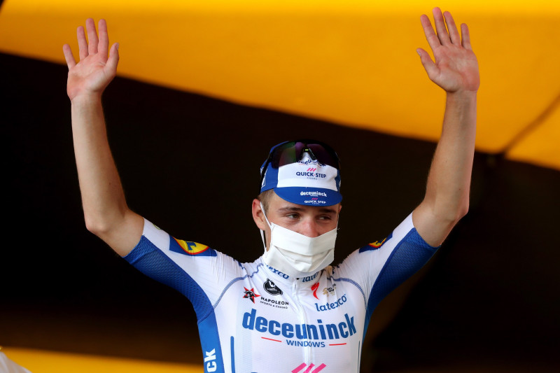 'Dark horse' Evenepoel challenges Yates, Bernal in Giro d'Italia