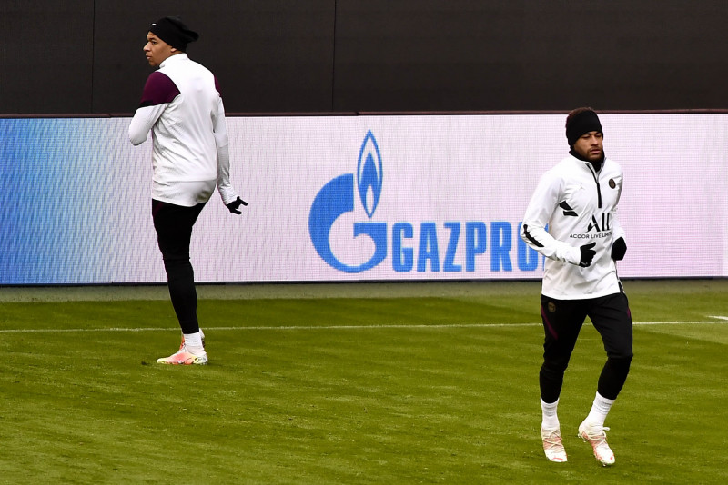Prestige, pride riding on PSG-Man City clash