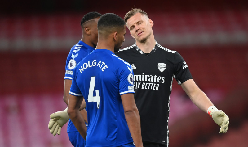Everton victory compounds Arsenal misery 