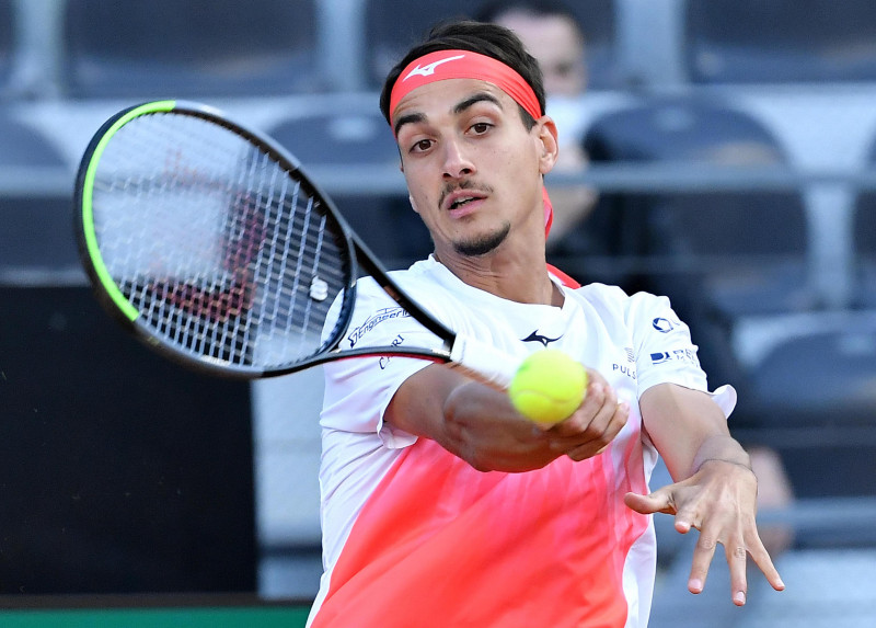 Favourites continue winning streak in Italian Open