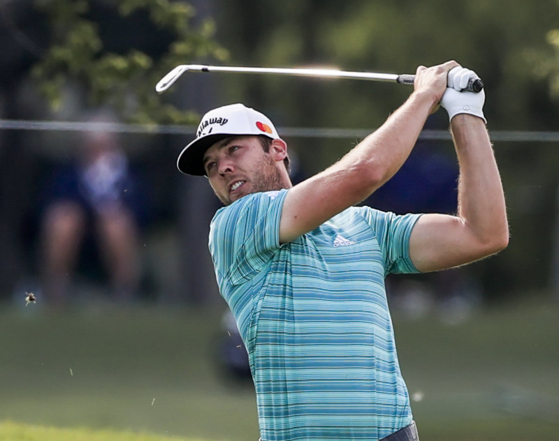 Burns fires career-low 62 to grab PGA Byron Nelson lead