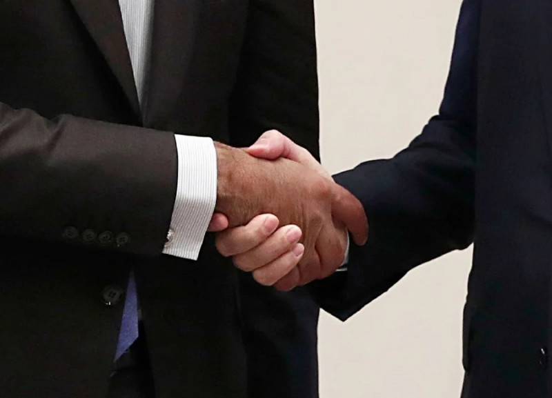 Breaking the billion-dollar addiction to consultants in government