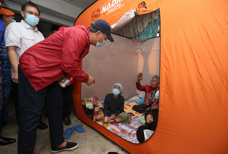 Johor MB urges flood evacuees to put safety first