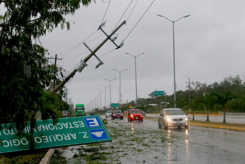 Hurricane Grace kills 5 children from same family in Mexico