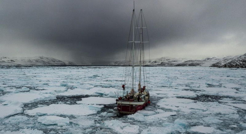 A family's adventure through the Arctic