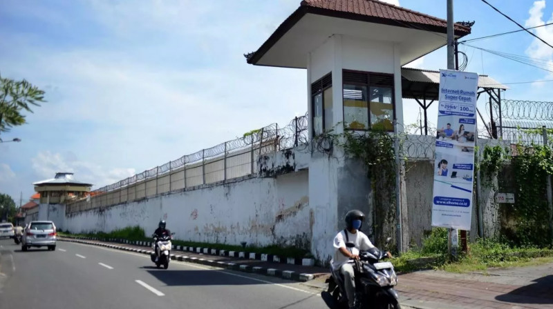 Zoom doom: virus-hit Indonesia orders executions online