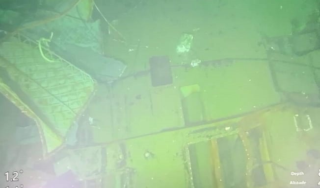 Indonesia to salvage submarine after deadly sinking disaster