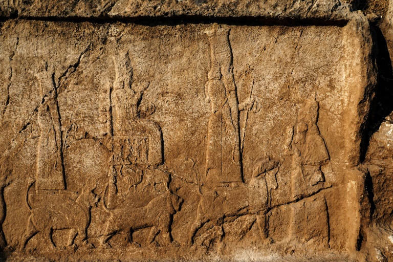 Archaeologists unearth ancient wine press, carvings in Iraq