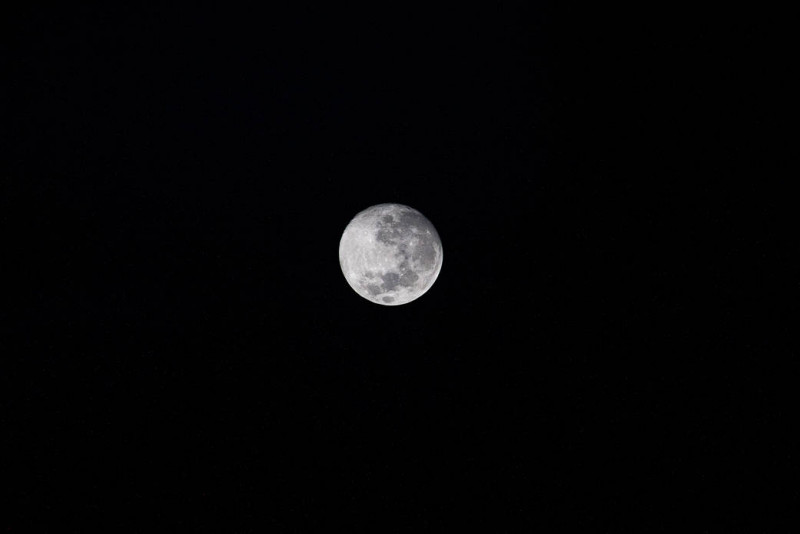 Radiation levels on Moon 2.6 times greater than ISS