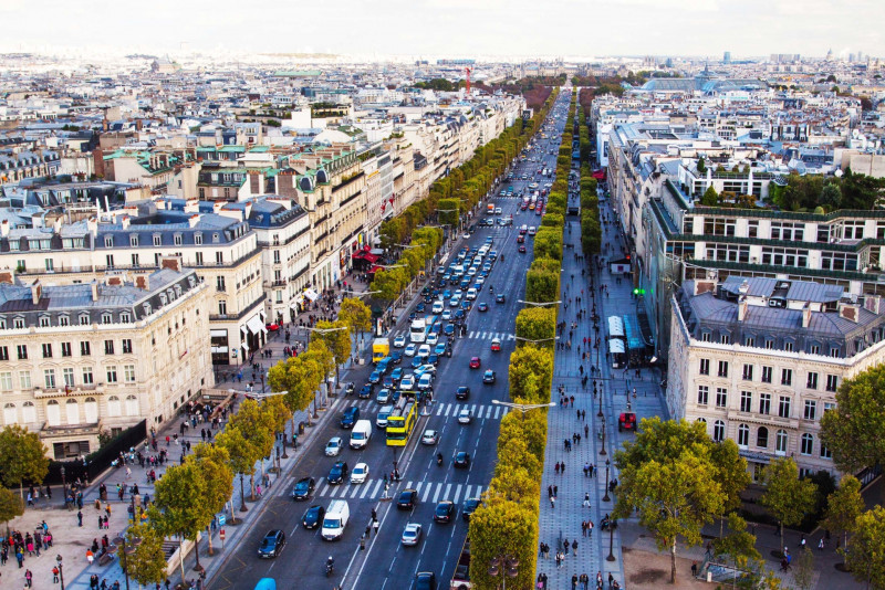 Champs-Elysees to be turned into new Paris garden