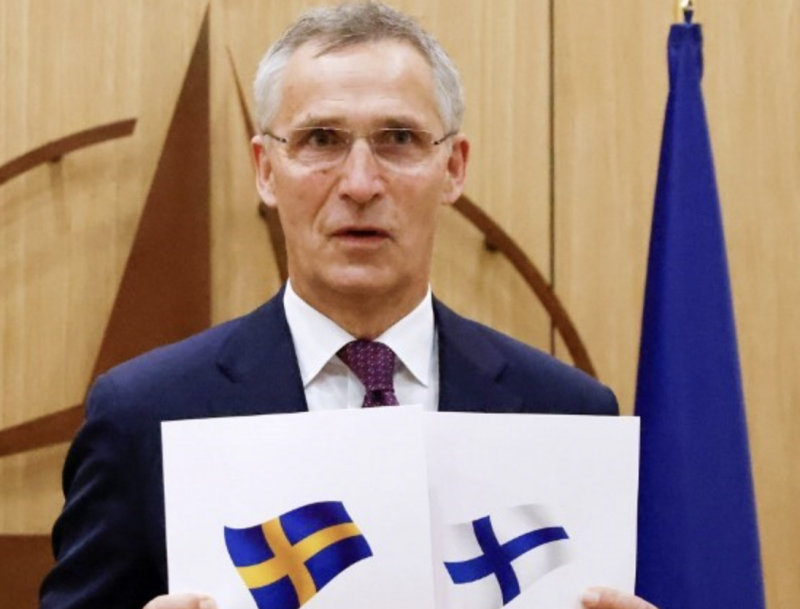 Finland, Sweden hand in applications to join Nato