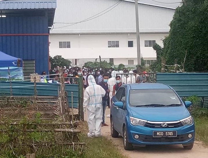 106 virus-positive foreign workers from Johor brought to MAEPS