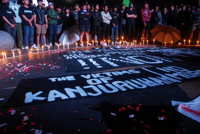 Indonesian football postpones match between stadium tragedy rivals