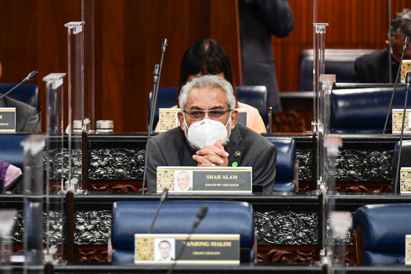 Me, missing during floods? Say that again outside, Khalid challenges Bung Moktar