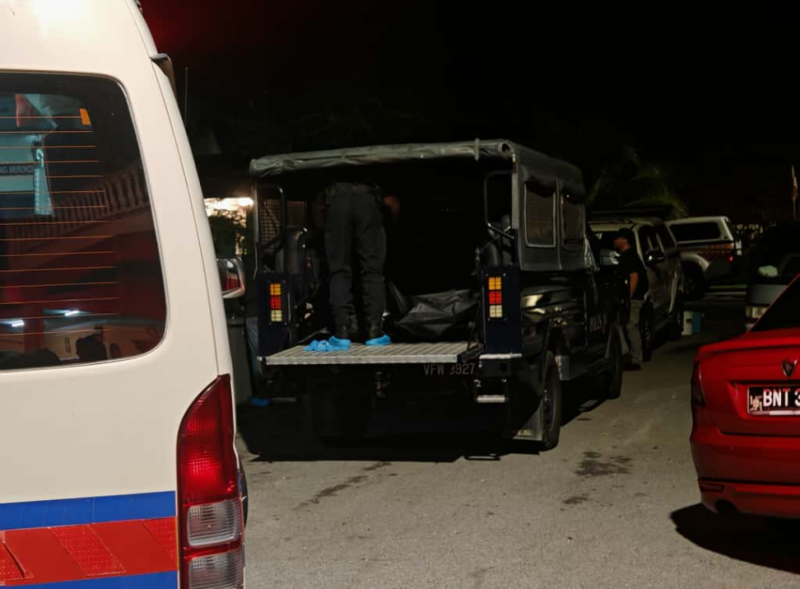 Melaka: Man stabs brother before taking his own life