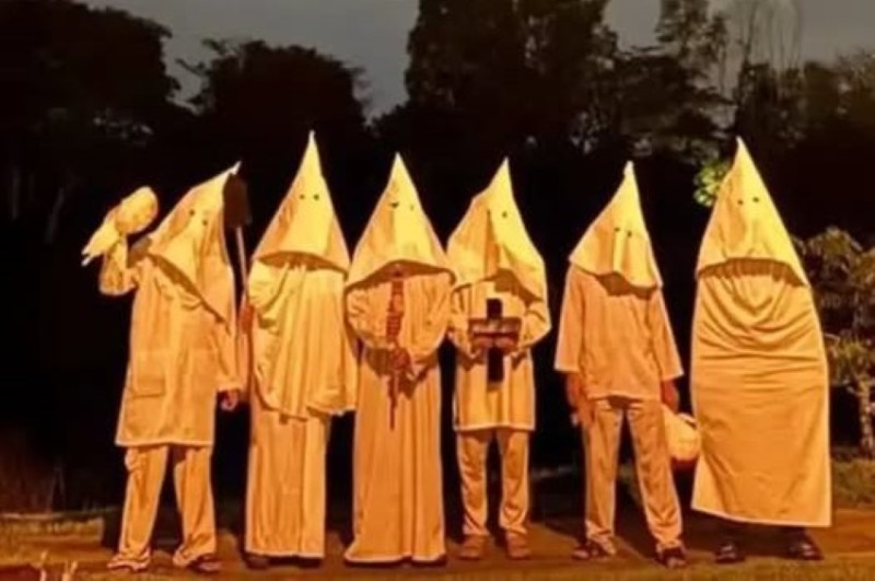 MOHE urges UiTM to review teaching approach following KKK costume issue