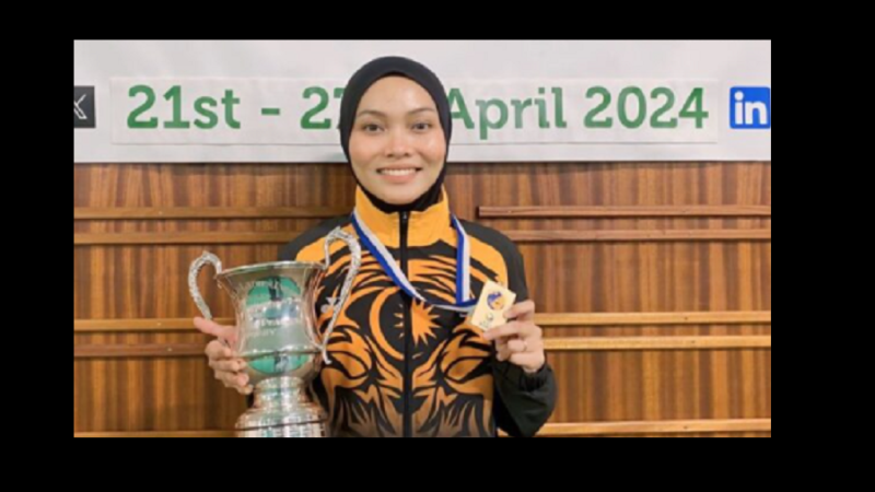 Nor Farah is now world number one in women's lawn bowls ranking
