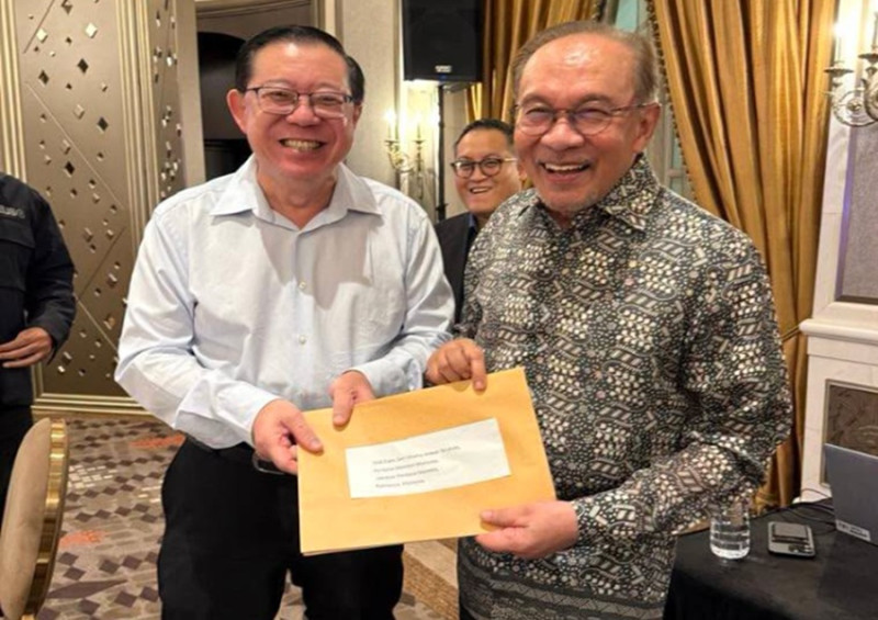 Guan Eng hands recommendations to PM to boost unity, integrity between West, East Malaysia.