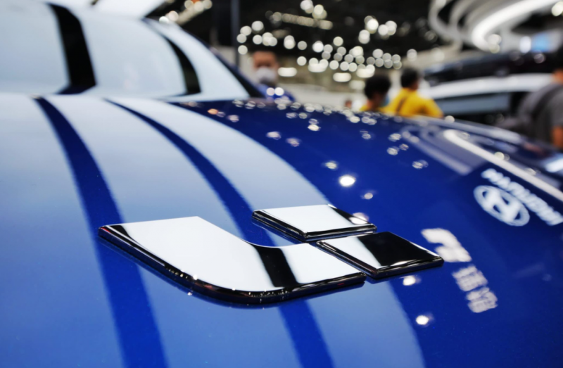 China’s Tesla rival Li Auto drops on HK debut after US$1.5 bil listing