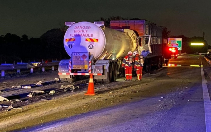 LPG tanker driver killed, 3 hurt in 5-lorry Simpang Pulai pile-up