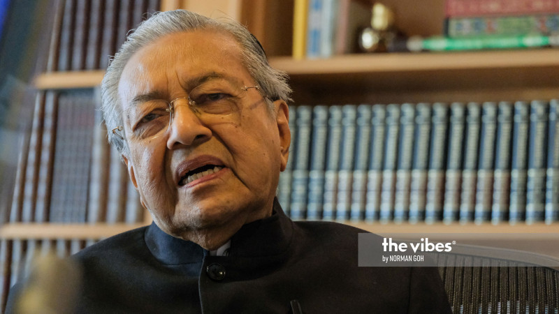 Ku Li pointing out speaker’s abuse of power: Dr Mahathir