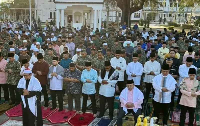 Perlis ruler leads special prayers for rain amid ongoing dry spell