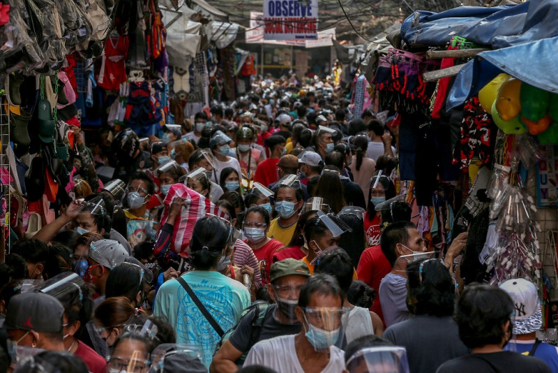 Philippine economy shrinks record 9.5% in 2020