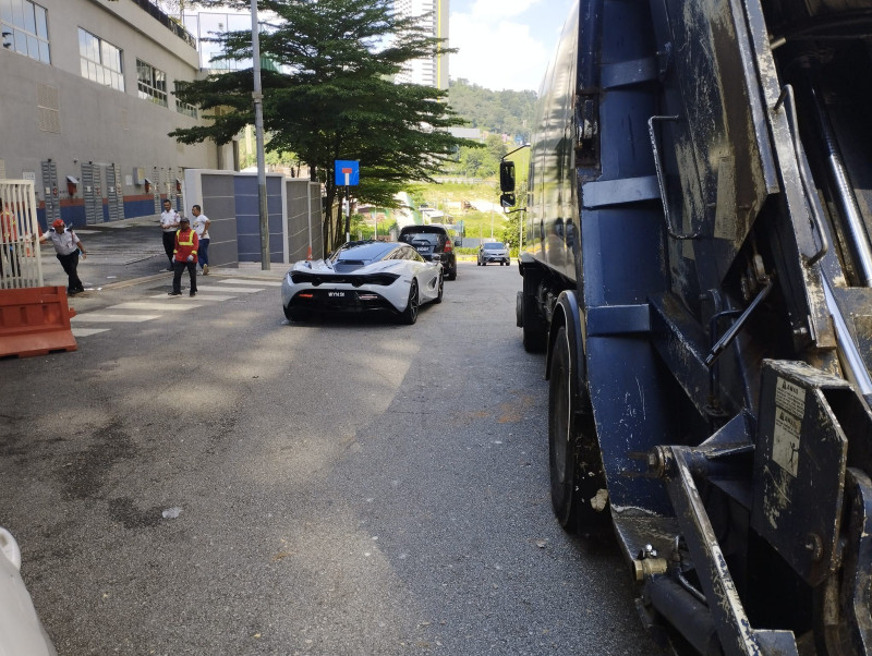 Honk, honk! Mont Kiara residents fume over supercar blocking entrance