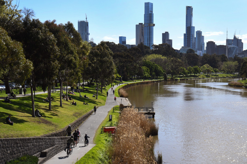 Australia’s jobless rate ticks up to 6.9%