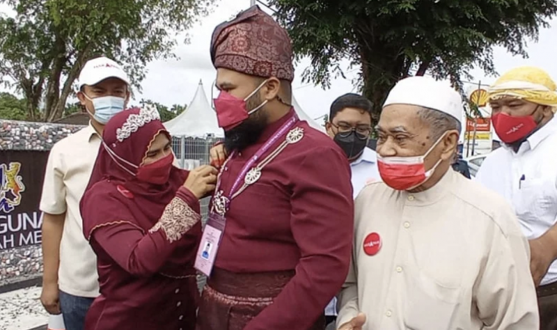 Nomination first, wedding later for PH’s Endau candidate as dates clash