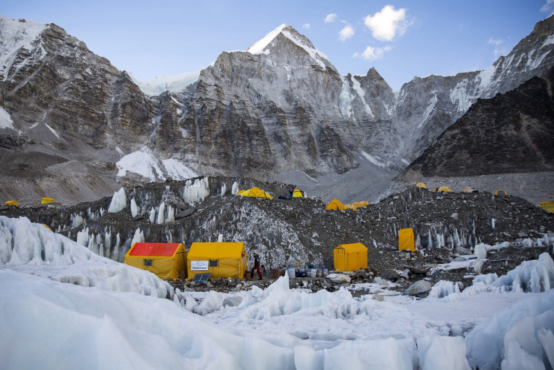 Then and now: 70 years of Everest