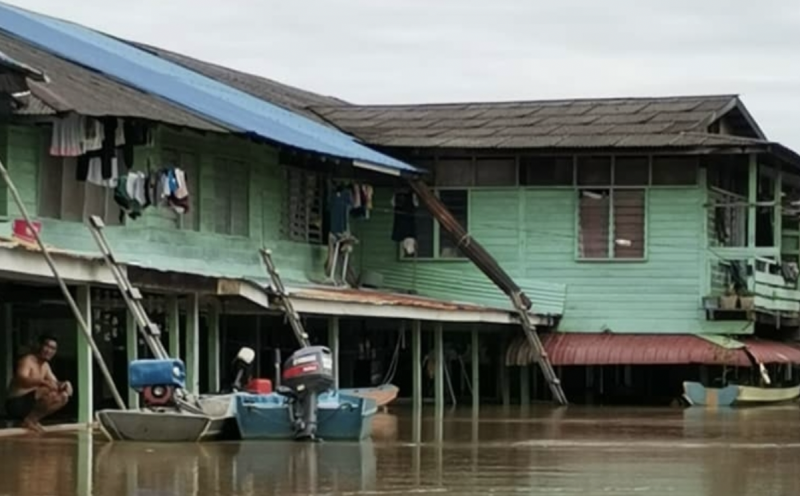 Mulu National Park swamped by flash floods