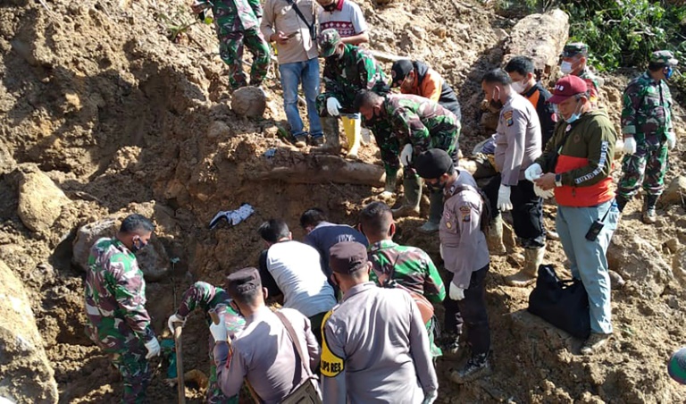 North Sumatra landslide kills 3