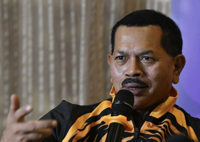 Nur Azmi replaces Ali Rustam as Makaf chief