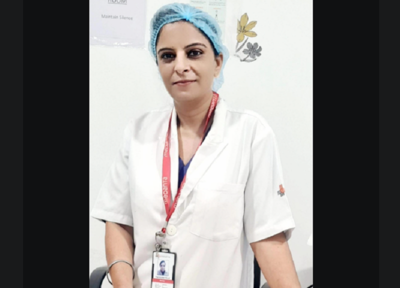 Mid-flight heroism: Young nurse saves Malaysia Airlines stewardess