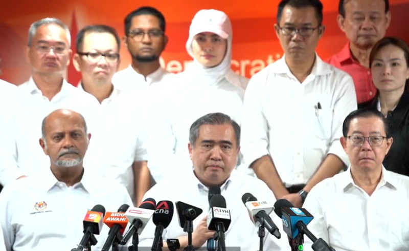 Loke offers to resign as Transport Minister following Pardons Board decision
