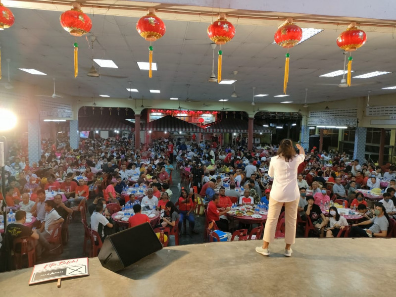 GE15: stormy weather forces Anwar to miss dinner with 1,200 supporters