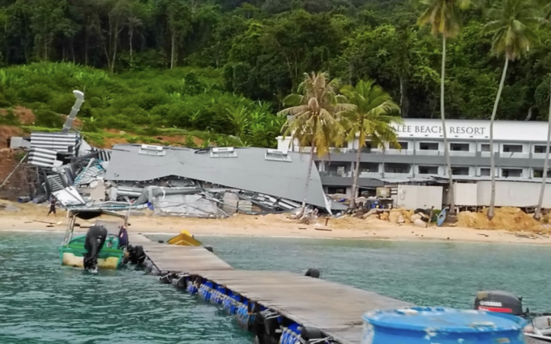 Collapsed resort building on Pulau Perhentian constructed illegally, says district council