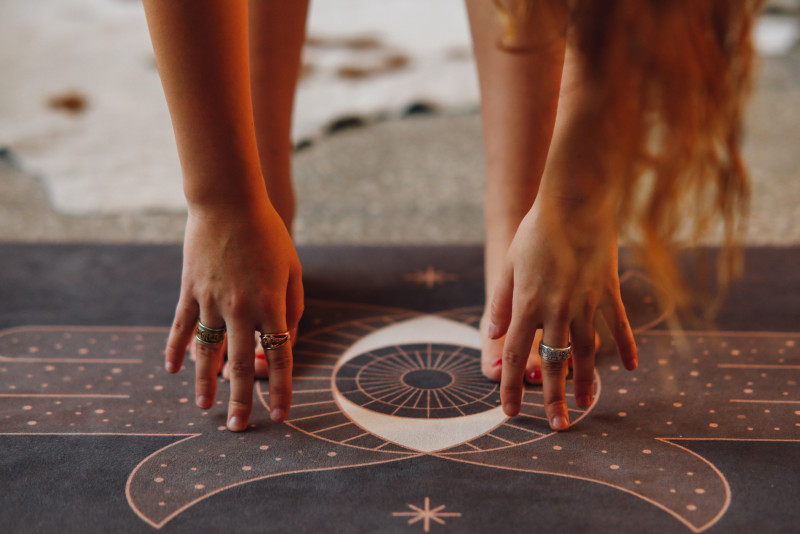 How I learned yoga by being still