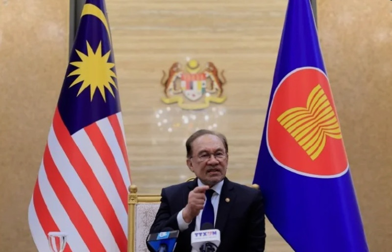 Tomorrow's special meeting of ASEAN Foreign Ministers postponed, Malaysia continues to monitor Thailand, Cambodia situation