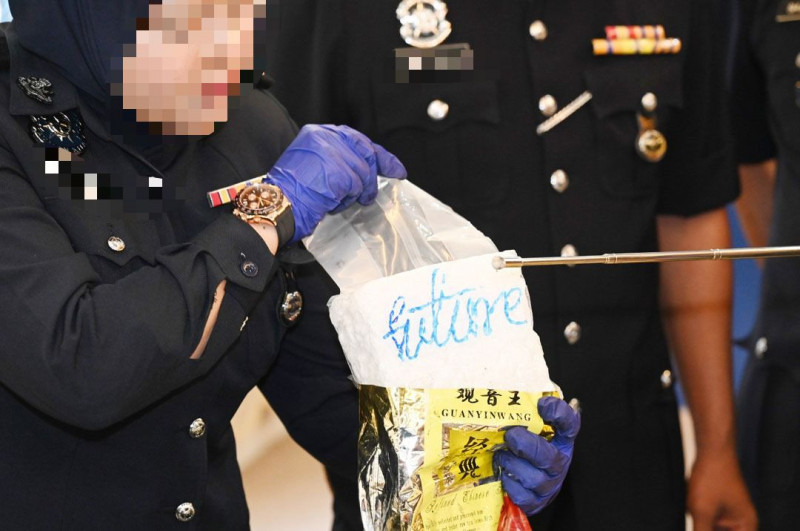 Rolex? Bukit Aman says no, officer’s watch only RM570
